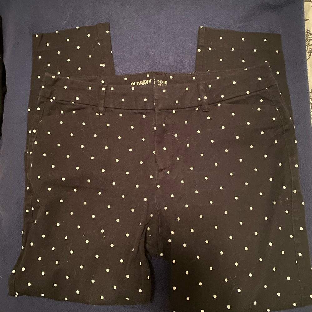 {Old Navy} pixie pant